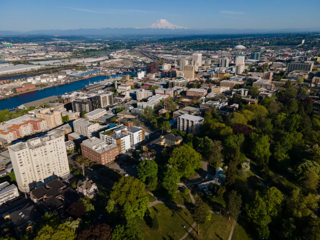 Junk Removal Tacoma WA – Fast, affordable, and eco-friendly solutions by Supersonic Junk Removal. Call today for a free quote!